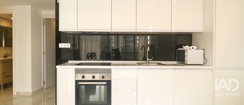 Piso 3 habitaciones de 80 m² en Alicante/Alacant (03540)