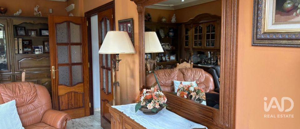 Châlet 6 chambres de 204 m² à Avilés (33403)