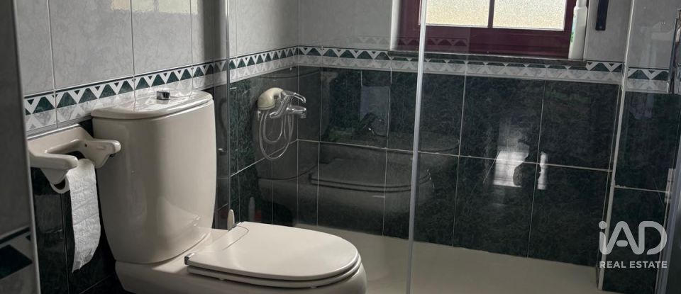 Châlet 6 chambres de 204 m² à Avilés (33403)