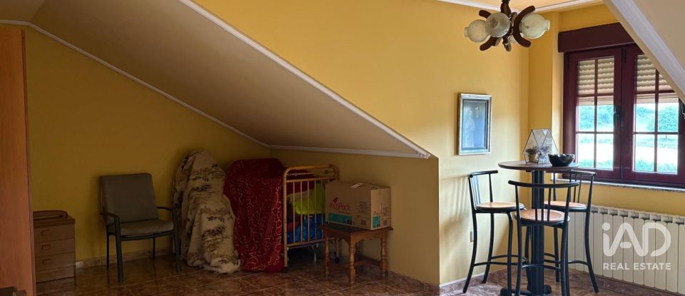 Châlet 6 chambres de 204 m² à Avilés (33403)