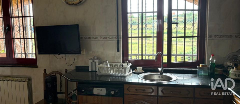 Châlet 6 chambres de 204 m² à Avilés (33403)