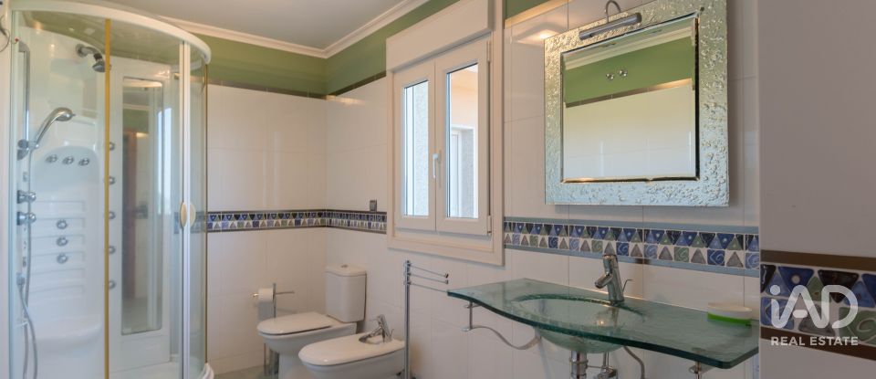 Casa de muntanya 4 habitacions de 520 m² a A Infesta (15319)