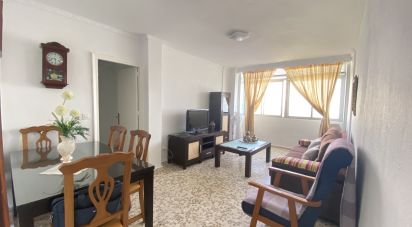 Piso 3 habitaciones de 77 m² en Barbate (11160)