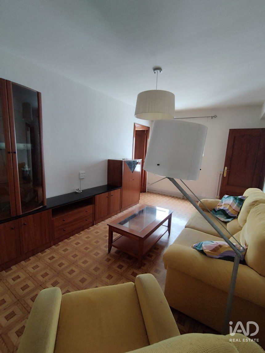 Apartment 3 bedrooms of 104 m² in León (24006)