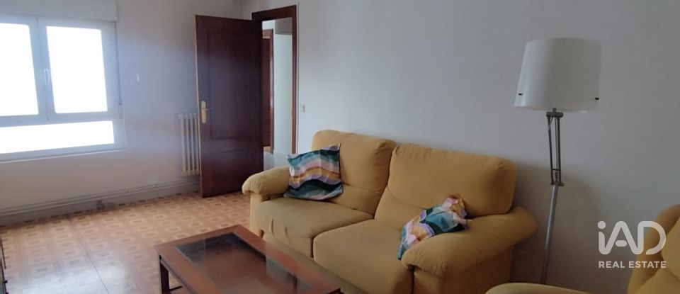 Apartment 3 bedrooms of 104 m² in León (24006)