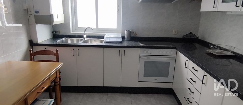 Apartment 3 bedrooms of 104 m² in León (24006)