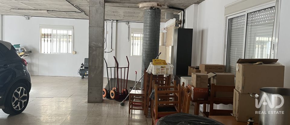 Shop / premises commercial of 1,200 m² in Málaga (29190)