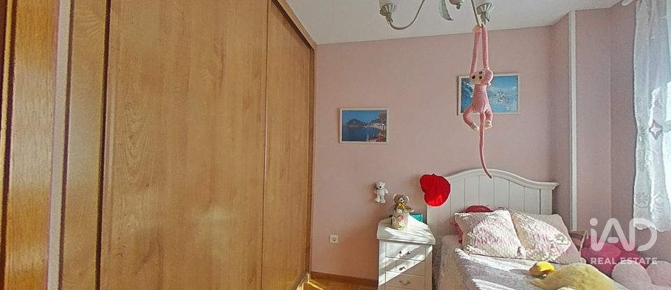 Pis 3 habitacions de 85 m² a Alcalá de Henares (28806)