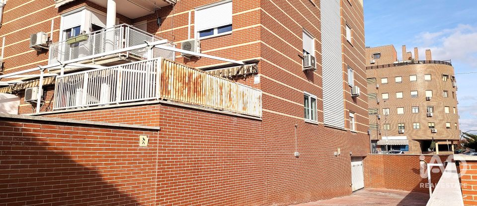 Pis 3 habitacions de 85 m² a Alcalá de Henares (28806)