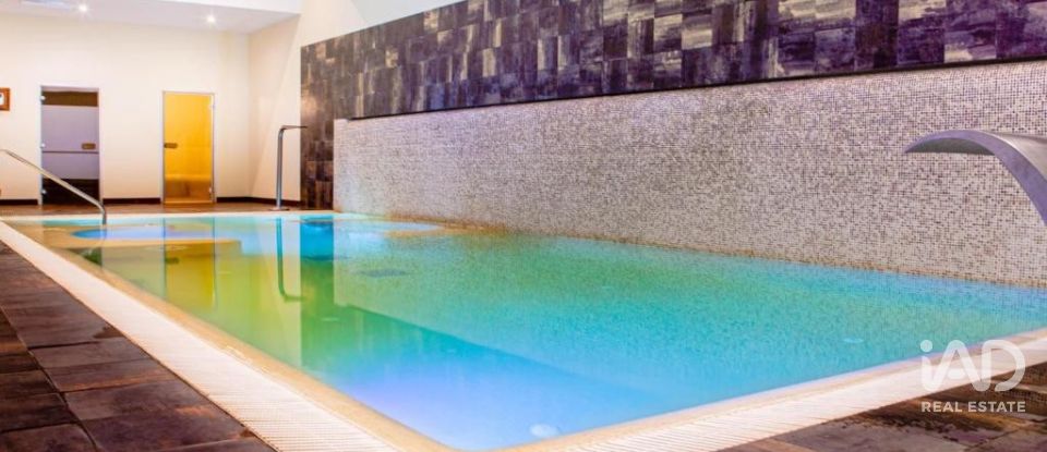 Piso 2 habitaciones de 128 m² en Cancelada (29688)