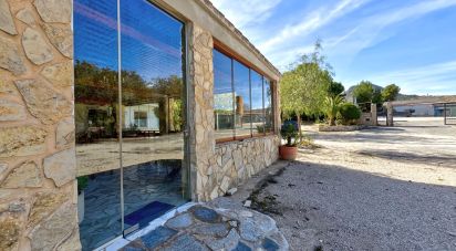 Country home 3 bedrooms of 572 m² in Elda (03600)