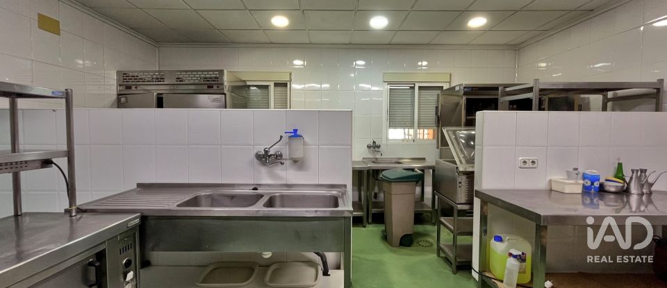 Casa rústica 3 habitacions de 572 m² a Elda (03600)