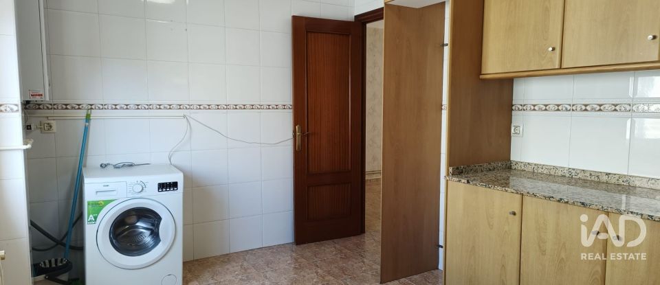 Appartement 3 chambres de 73 m² à Sant Pere de Ribes (08810)