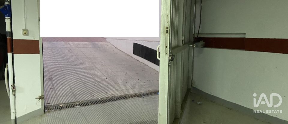 Garage de 242 m² à Barbate (11160)