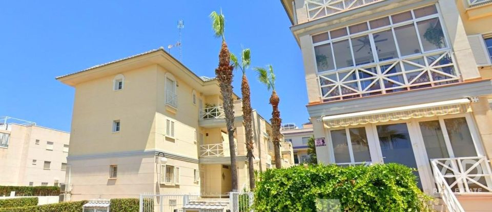 Piso 3 habitaciones de 84 m² en Torrevieja (03185)