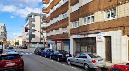 Boutique/Local commercial de 167 m² à Gijón (33204)