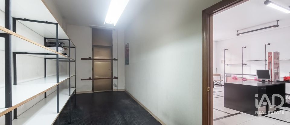 Botiga / Local comercial de 167 m² a Gijón (33204)