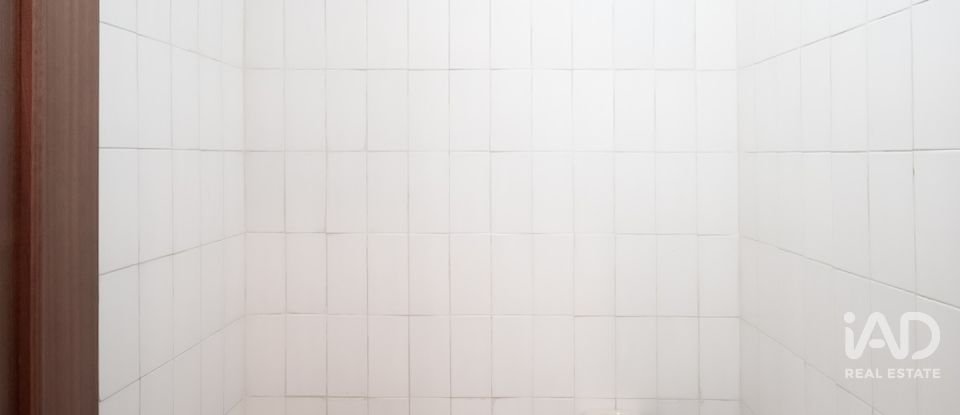 Botiga / Local comercial de 167 m² a Gijón (33204)