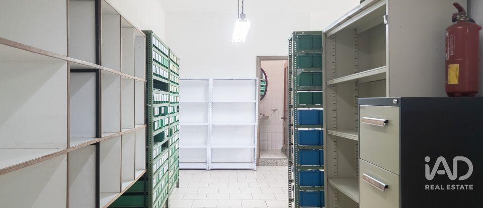 Botiga / Local comercial de 167 m² a Gijón (33204)