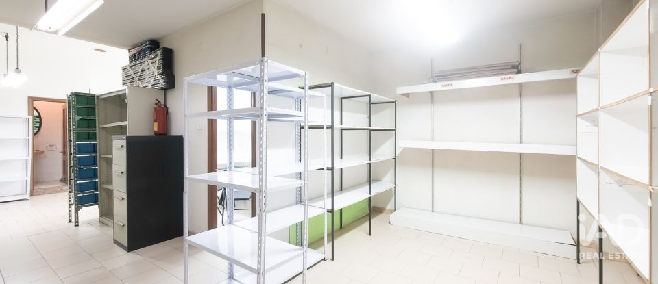 Botiga / Local comercial de 167 m² a Gijón (33204)