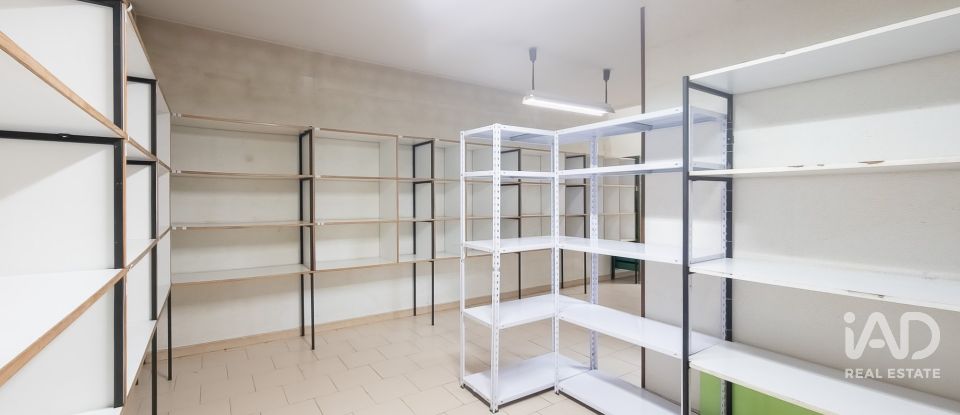 Botiga / Local comercial de 167 m² a Gijón (33204)