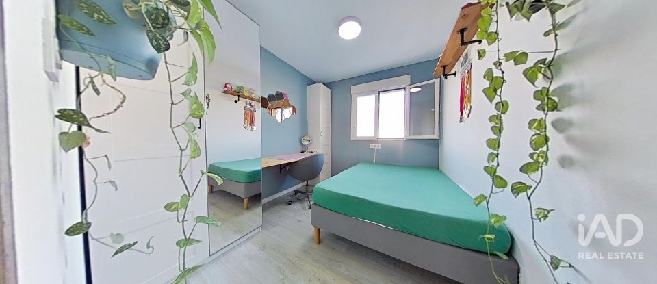 Apartment 3 bedrooms of 135 m² in Dolores (03150)