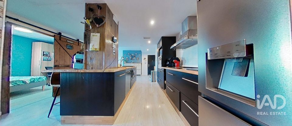 Apartment 3 bedrooms of 135 m² in Dolores (03150)