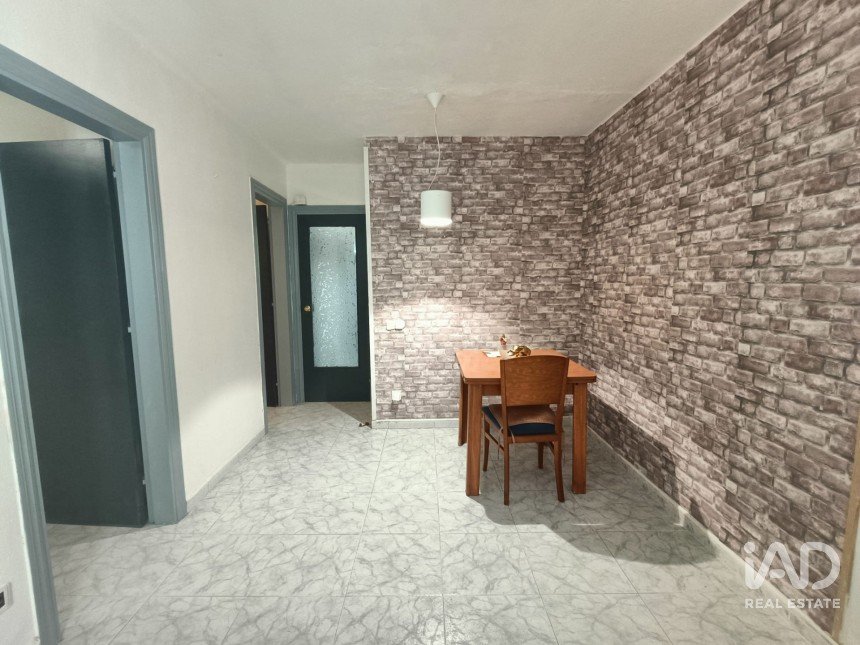 Apartment 2 bedrooms of 55 m² in Cubelles (08880)