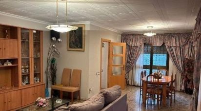 House 8 bedrooms of 512 m² in Terrassa (08224)