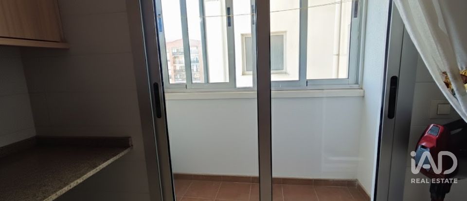 Pis 3 habitacions de 85 m² a Dénia (03700)
