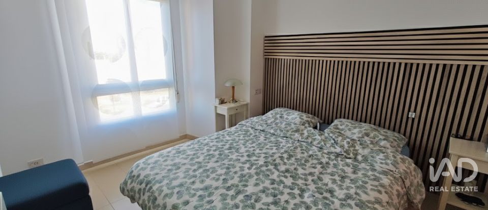 Pis 3 habitacions de 85 m² a Dénia (03700)