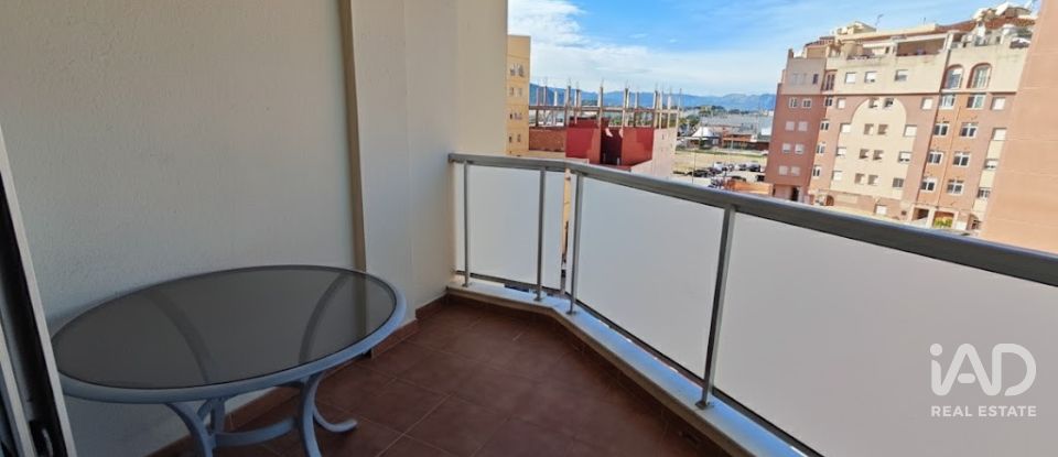 Pis 3 habitacions de 85 m² a Dénia (03700)
