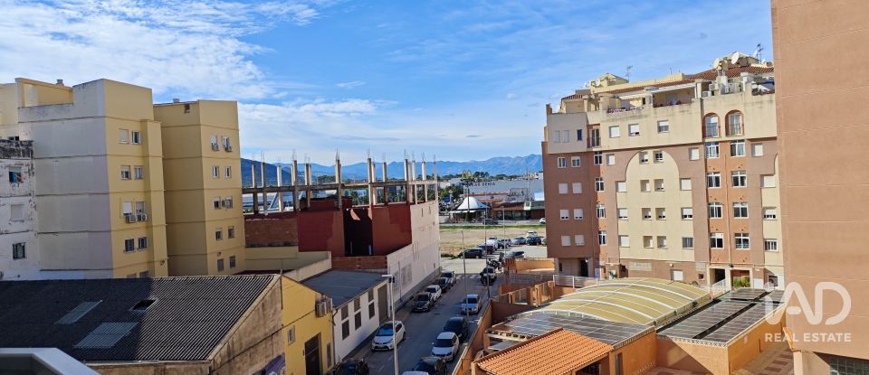 Pis 3 habitacions de 85 m² a Dénia (03700)