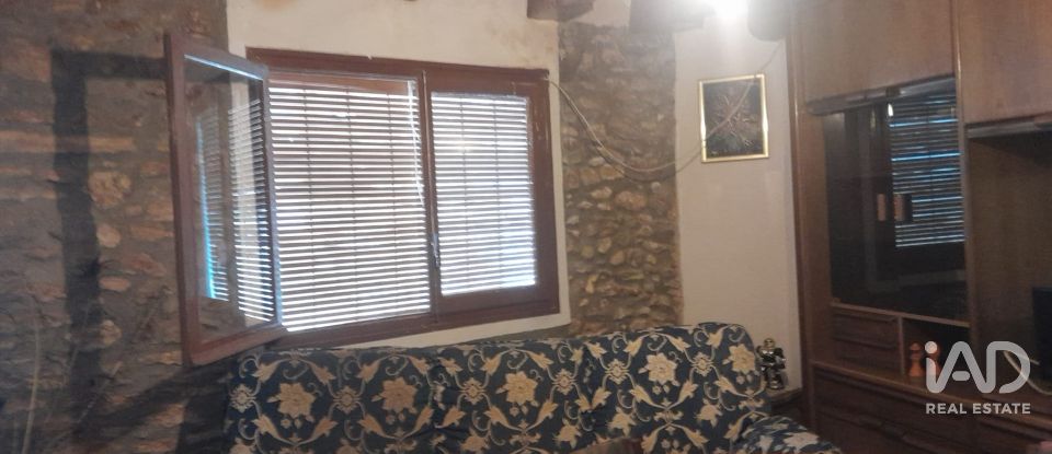 Village house 3 bedrooms of 589 m² in Ulldecona (43550)