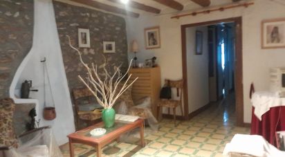Village house 3 bedrooms of 589 m² in Ulldecona (43550)