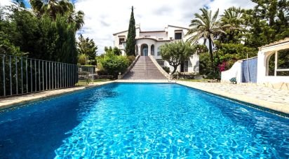 Cottage 4 bedrooms of 350 m² in Pego (03780)