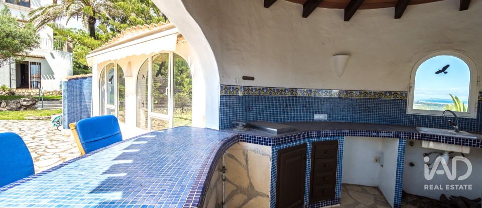 Chalet 4 habitaciones de 350 m² en Pego (03780)