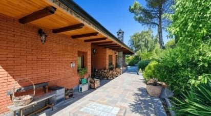 House 7 bedrooms of 351 m² in Villalbilla (28810)