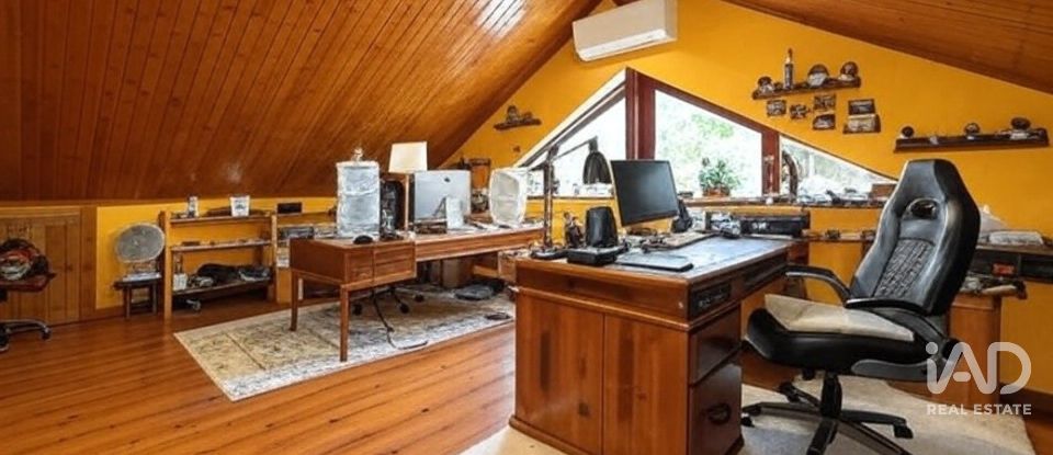 Casa 7 habitaciones de 351 m² en Villalbilla (28810)