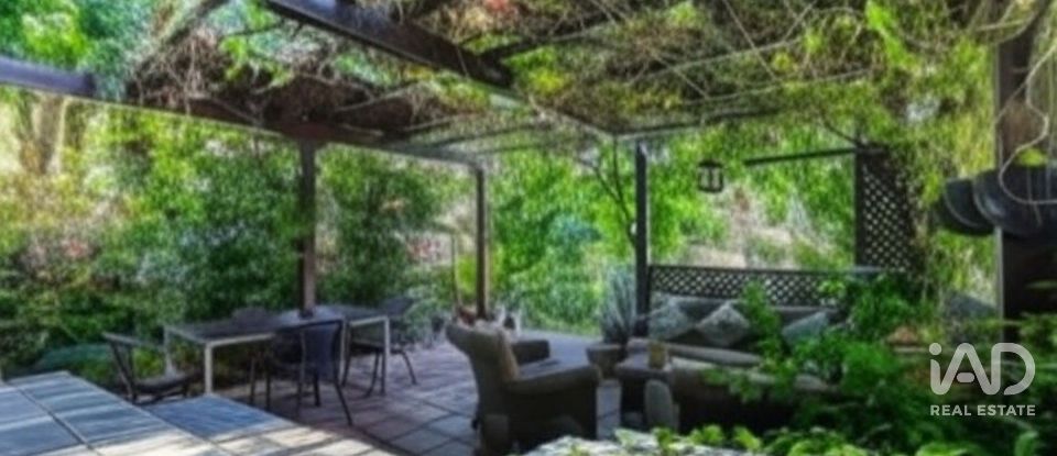 Casa 7 habitaciones de 351 m² en Villalbilla (28810)