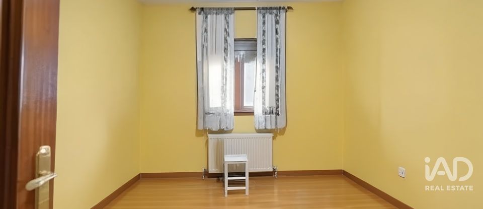 Casa 7 habitaciones de 351 m² en Villalbilla (28810)