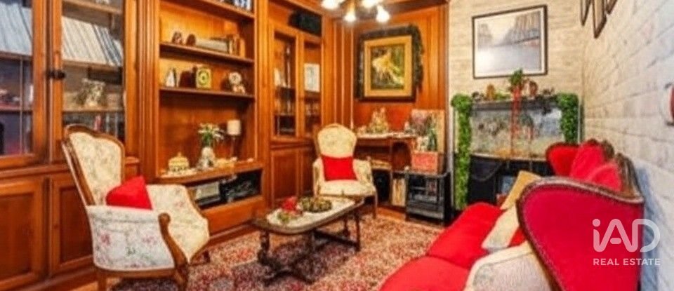 Casa 7 habitaciones de 351 m² en Villalbilla (28810)