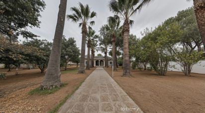 Casa 4 habitaciones de 391 m² en Chiclana de la Frontera (11130)