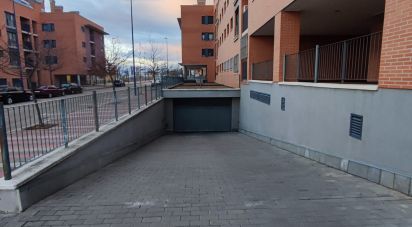 Apartment 2 bedrooms of 100 m² in León (24008)