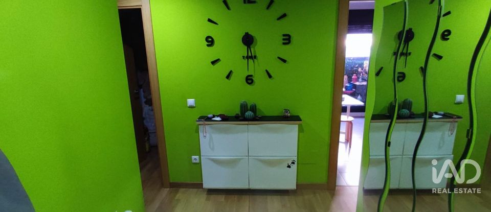 Apartment 2 bedrooms of 100 m² in León (24008)