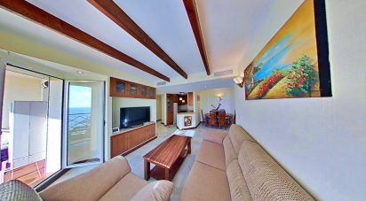 Piso 3 habitaciones de 107 m² en Torrevieja (03183)