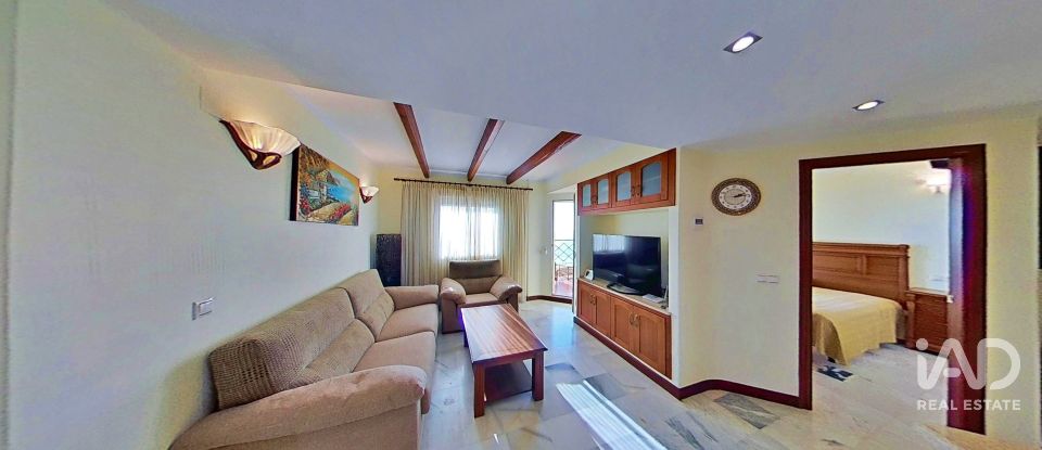 Piso 3 habitaciones de 107 m² en Torrevieja (03183)