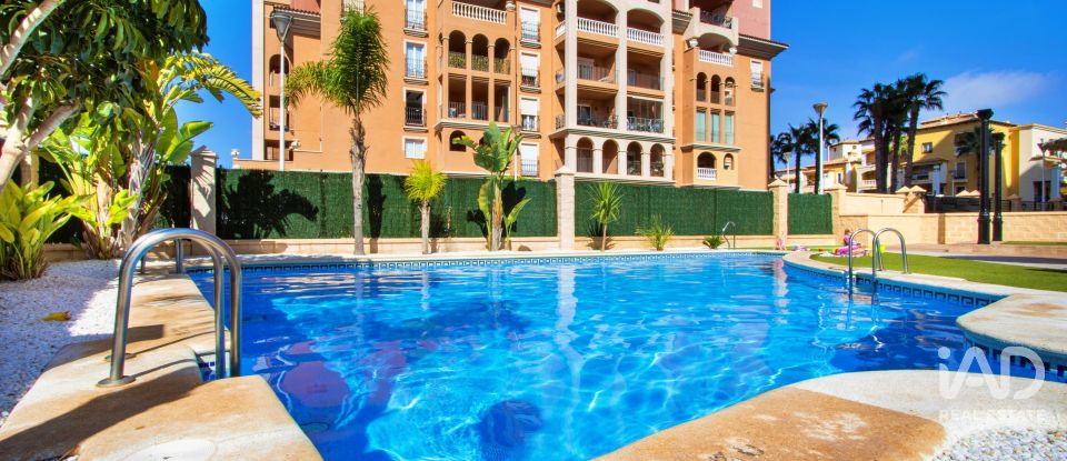 Piso 3 habitaciones de 107 m² en Torrevieja (03183)