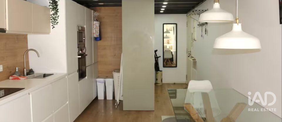 Duplex 1 chambre de 65 m² à Barcelona (08012)