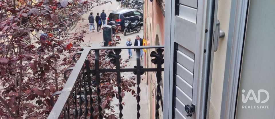 Duplex 1 chambre de 65 m² à Barcelona (08012)